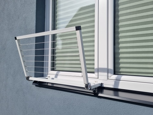 POLOHOVACÍ sušák na okno 5 poloh bez vrtání
